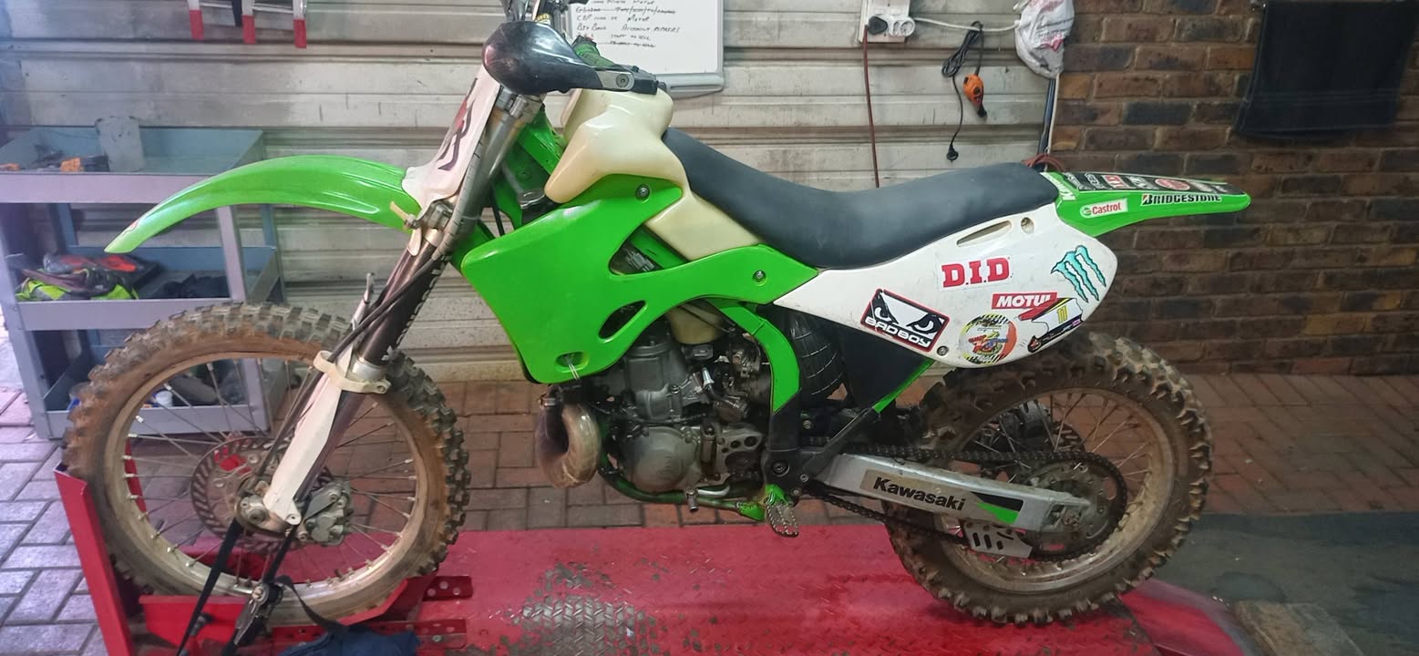What would you do if you paid around 10k for a new piston kit only to ride about a hour and find th…