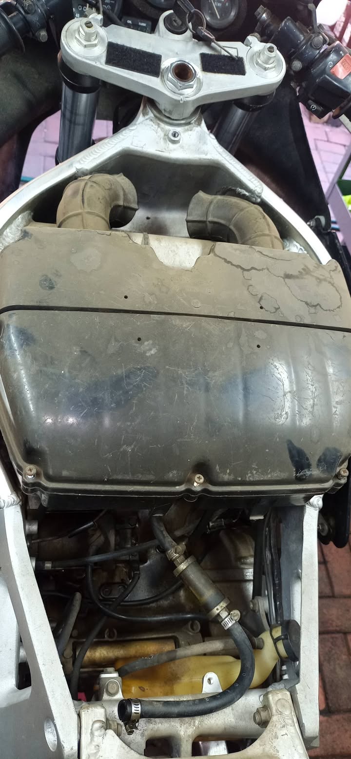 Trackbike in for some tlc.Before photos